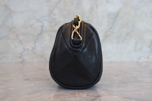 CHANEL/シャネル ココマークフリンジチェーンショルダーバッグ ラムスキン ブラック/ゴールド金具 ショルダーバッグ 700060286