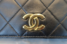 将图片加载到图库查看器，CHANEL/香奈儿 CF 按压锁 链条包 羊皮 Black/Gold Hardware(黑色/金色金属) 肩背包 800090091
