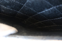 画像をギャラリービューアに読み込む, CHANEL/シャネル マトラッセ台形ハンドバッグ キャビアスキン ブラック/ゴールド金具 ハンドバッグ 800020013
