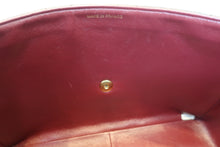 Load image into Gallery viewer, CHANEL Medium Matelasse single flap chain shoulder bag Lambskin Black/Gold hadware Shoulder bag 700100065
