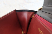将图片加载到图库查看器，CHANEL/香奈儿 CF 按压锁 链条包 羊皮 Black/Gold Hardware(黑色/金色金属) 肩背包 800090091
