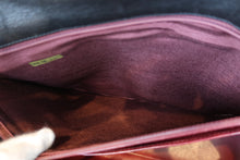 Load image into Gallery viewer, CHANEL Medium Matelasse single flap chain shoulder bag Lambskin Black/Gold hadware Shoulder bag 700100065
