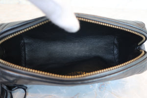 CHANEL/シャネル ココマークフリンジチェーンショルダーバッグ ラムスキン ブラック/ゴールド金具 ショルダーバッグ 700060286