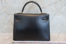 画像をギャラリービューアに読み込む, HERMES／エルメス ケリー32 ボックスカーフ ブラック 〇U刻印 ハンドバッグ 700100066
