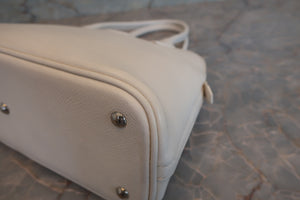 HERMES／エルメス ボリード27 ヴォーエプソン ホワイト □K刻印 ショルダーバッグ 700030248