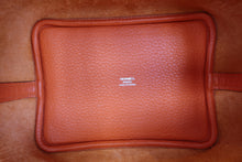 Load image into Gallery viewer, HERMES PICOTIN LOCK PM Clemence leather Feu T Engraving Hand bag 700010202
