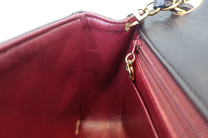 CHANEL/シャネル ミニマトラッセシングルフラップチェーンショルダーバッグ ラムスキン ブラック/ゴールド金具 ショルダーバッグ 700060132