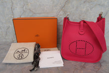 将图片加载到图库查看器，HERMES  EVELYNE TPM Clemence leather Rose extreme D刻印 Shoulder bag 700010214
