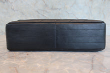 将图片加载到图库查看器，CHANEL/香奈儿 垂直针迹 链条包 荔枝皮 Black/Gold hadware(黑色/金色金属) 肩背包 800090092

