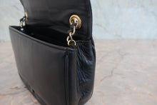 将图片加载到图库查看器，CHANEL/香奈儿 经典双C 链条包 羊皮 Black/Gold hadware(黑色/金色金属) 肩背包 800060097
