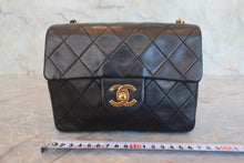 画像をギャラリービューアに読み込む, CHANEL/シャネル ミニマトラッセシングルフラップチェーンショルダーバッグ ラムスキン ブラック/ゴールド金具 ショルダーバッグ 800040038

