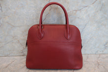 Load image into Gallery viewer, HERMES／BOLIDE 31 Clemence leather Rouge H □Q Engraving Shoulder bag 700100080
