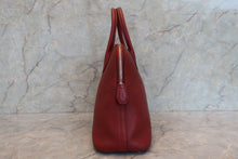 Load image into Gallery viewer, HERMES／BOLIDE 31 Clemence leather Rouge H □Q Engraving Shoulder bag 700100080
