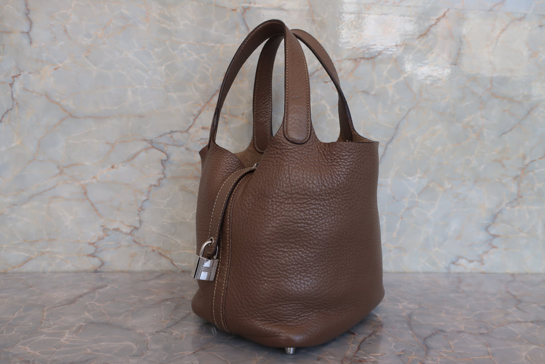 HERMES／エルメス ピコタンロックＰＭ トリヨンクレマンス エトゥープ ハンドバッグ 700110100