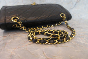 CHANEL/シャネル パリ限定マトラッセダブルフラップチェーンショルダーバッグ ラムスキン ブラック/ゴールド金具 ショルダーバッグ 700080043