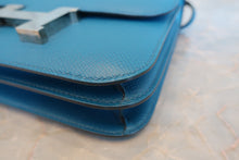 Load image into Gallery viewer, HERMES CONSTANCE3 MINI Epsom leather Blue izmir T Engraving Shoulder bag 600110085
