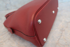 HERMES／BOLIDE 31 Clemence leather Rouge H □Q Engraving Shoulder bag 700100080