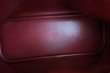 Load image into Gallery viewer, HERMES／BOLIDE 31 Clemence leather Rouge H □Q Engraving Shoulder bag 700100080
