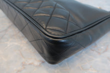 将图片加载到图库查看器，CHANEL/香奈儿 CF 链条 托特包 羊皮 Black/Gold hadware(黒色/金色金属) 托特包 800080204

