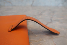 画像をギャラリービューアに読み込む, HERMES／エルメス ベアンデュプリ ヴォーエプソン オレンジ □I刻印 財布 700050244
