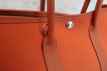 將圖片載入圖庫檢視器 HERMES／エルメス ガーデンパーティＴＰＭ トワルオフィシェ/レザー ポティロン □I刻印 ショルダーバッグ 700050151
