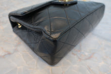 将图片加载到图库查看器，CHANEL/香奈儿 迷你CF 链条包 羊皮 Black/Gold hadware(黑色/金色金属) 肩背包 800090035
