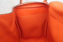 将图片加载到图库查看器，HERMES LINDY 34 Clemence leather Orange poppy □R刻印 Shoulder bag 600090097
