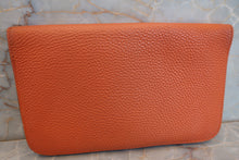 Load image into Gallery viewer, HERMES  Dogon GM Togo leather Orange □H Engraving Wallet 700090224
