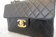 将图片加载到图库查看器，CHANEL/香奈儿 中号CF 单盖包 链条包 羊皮 Black/Gold hadware(黑色/金色金属) 肩背包 700030077
