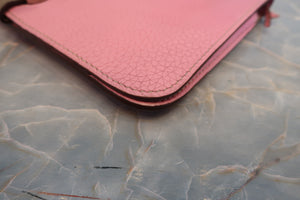 HERMES／エルメス ドゴンGM トゴ ピンク/トゥルティエールグレー □M刻印 財布 700080144