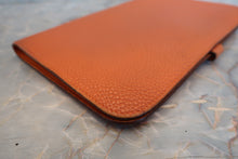 Load image into Gallery viewer, HERMES  Dogon GM Togo leather Orange □H Engraving Wallet 700090224
