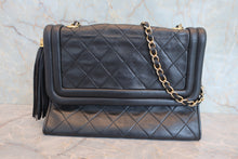 画像をギャラリービューアに読み込む, CHANEL/シャネル マトラッセフリンジチェーンショルダーバッグ ラムスキン ブラック/ゴールド金具 ショルダーバッグ 800060175
