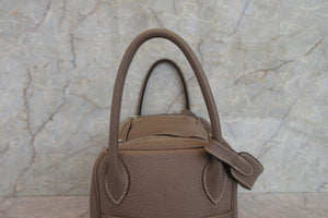 HERMES／エルメス リンディ30 トリヨンクレマンス エトゥープ □L刻印 ショルダーバッグ 700070303