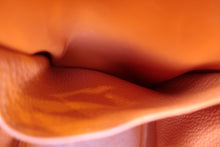 Load image into Gallery viewer, HERMES LINDY 30 Clemence leather Orange poppy □R Engraving Shoulder bag 700120229

