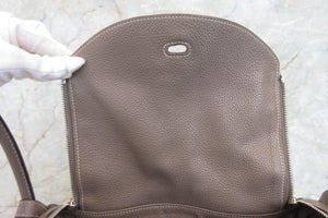 HERMES／エルメス リンディ30 トリヨンクレマンス エトゥープ □L刻印 ショルダーバッグ 700070303