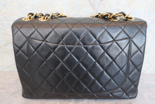 将图片加载到图库查看器，CHANEL/香奈儿 中号CF 单盖包 链条包 羊皮 Black/Gold hadware(黑色/金色金属) 肩背包 600090093
