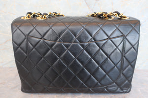 CHANEL Medium Matelasse single flap chain shoulder bag Lambskin Black/Gold hadware Shoulder bag 600090093