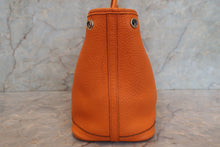 Load image into Gallery viewer, HERMES GARDEN PARTY TPM Negonda leather Orange □P Engraving Tote bag 700050074
