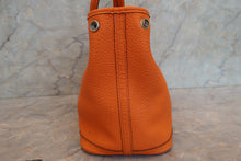 Load image into Gallery viewer, HERMES GARDEN PARTY TPM Negonda leather Orange □P Engraving Tote bag 700050074
