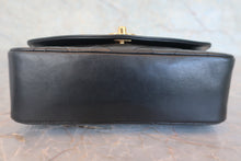 将图片加载到图库查看器，CHANEL/香奈儿 戴妃 CF 链条包 羊皮 Black/Gold hadware(黑色/金色金属) 肩背包 800030170
