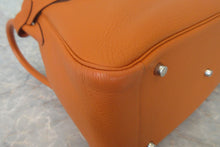 Load image into Gallery viewer, HERMES LINDY 34 Clemence leather Orange □K Engraving Shoulder bag 600110177
