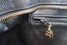画像をギャラリービューアに読み込む, CHANEL/シャネル 復刻トート キャビアスキン ブラック/ゴールド金具 トートバッグ 800080033
