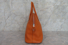 Load image into Gallery viewer, HERMES／BOLIDE 31 Clemence leather Orange □I Engraving Shoulder bag 700050091

