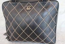 Load image into Gallery viewer, CHANEL Wild Stitch hand bag Lambskin Black/Gold hadware Hand bag 600050090
