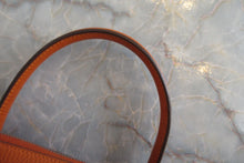 Load image into Gallery viewer, HERMES／BOLIDE 31 Clemence leather Orange □I Engraving Shoulder bag 700050091
