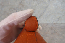 Load image into Gallery viewer, HERMES／BOLIDE 31 Clemence leather Orange □I Engraving Shoulder bag 700050091
