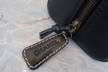 Load image into Gallery viewer, CHANEL Wild Stitch hand bag Lambskin Black/Gold hadware Hand bag 600050090
