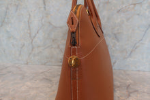 Load image into Gallery viewer, HERMES BOLIDE 35 Graine Couchevel leather Gold 〇U Engraving Hand bag 700060204
