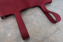 Load image into Gallery viewer, HERMES PICOTIN LOCK MM Clemence leather Ruby □N Engraving Hand bag 700050139
