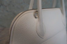 画像をギャラリービューアに読み込む, HERMES／エルメス ボリード31 トリヨンクレマンス ホワイト □K刻印 ショルダーバッグ 800020028
